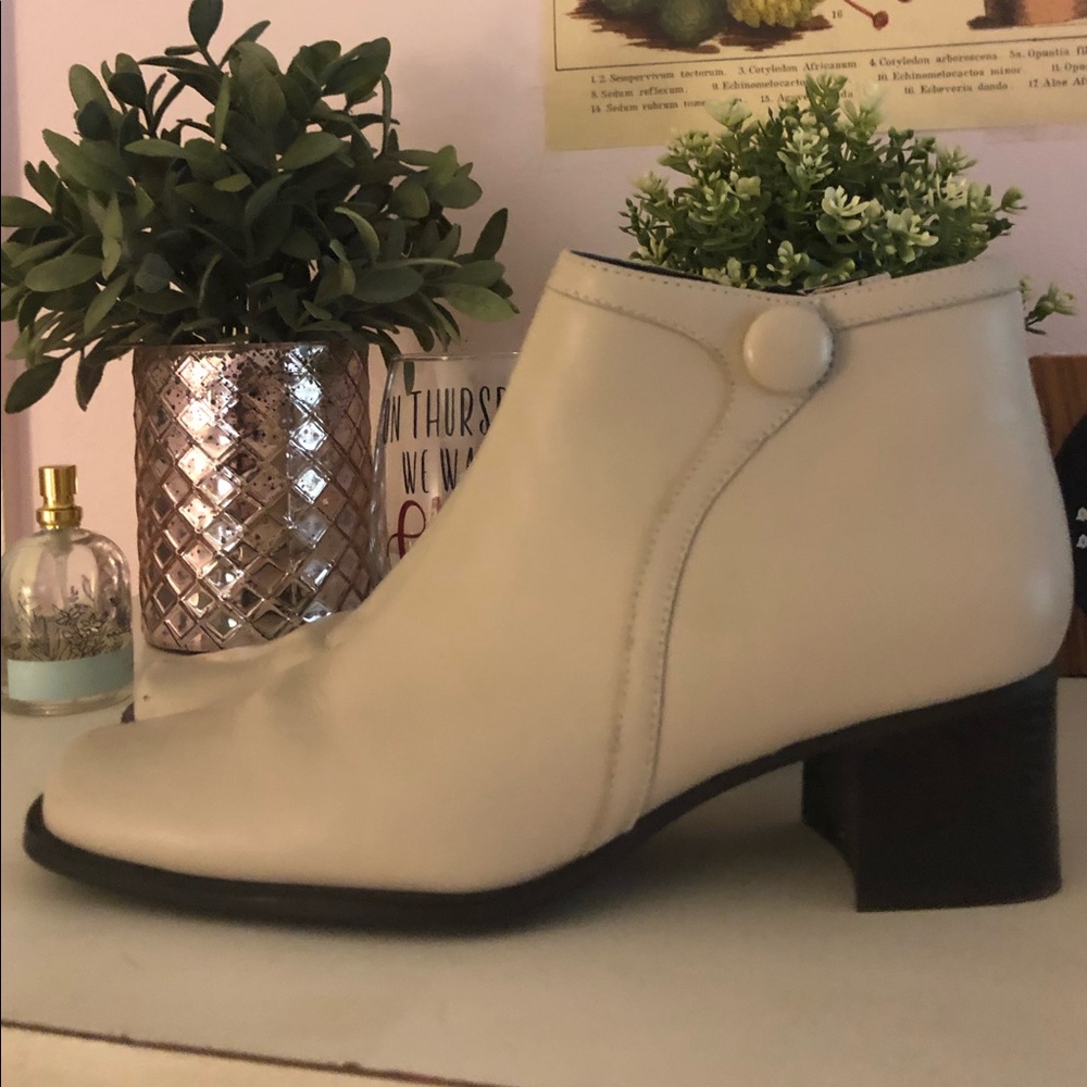 retro ankle boots